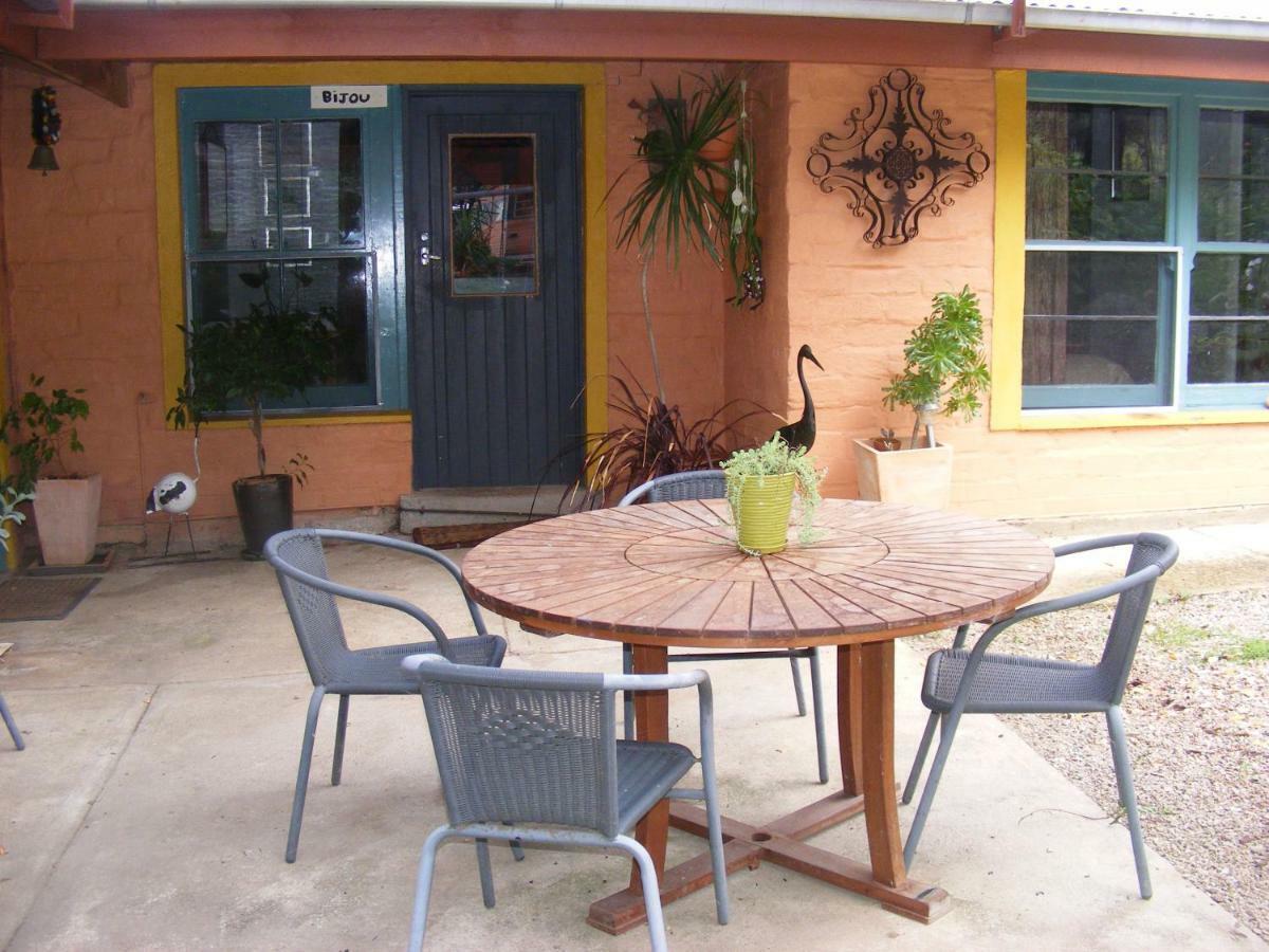 Trevalia Accommodation Penwortham Ngoại thất bức ảnh
